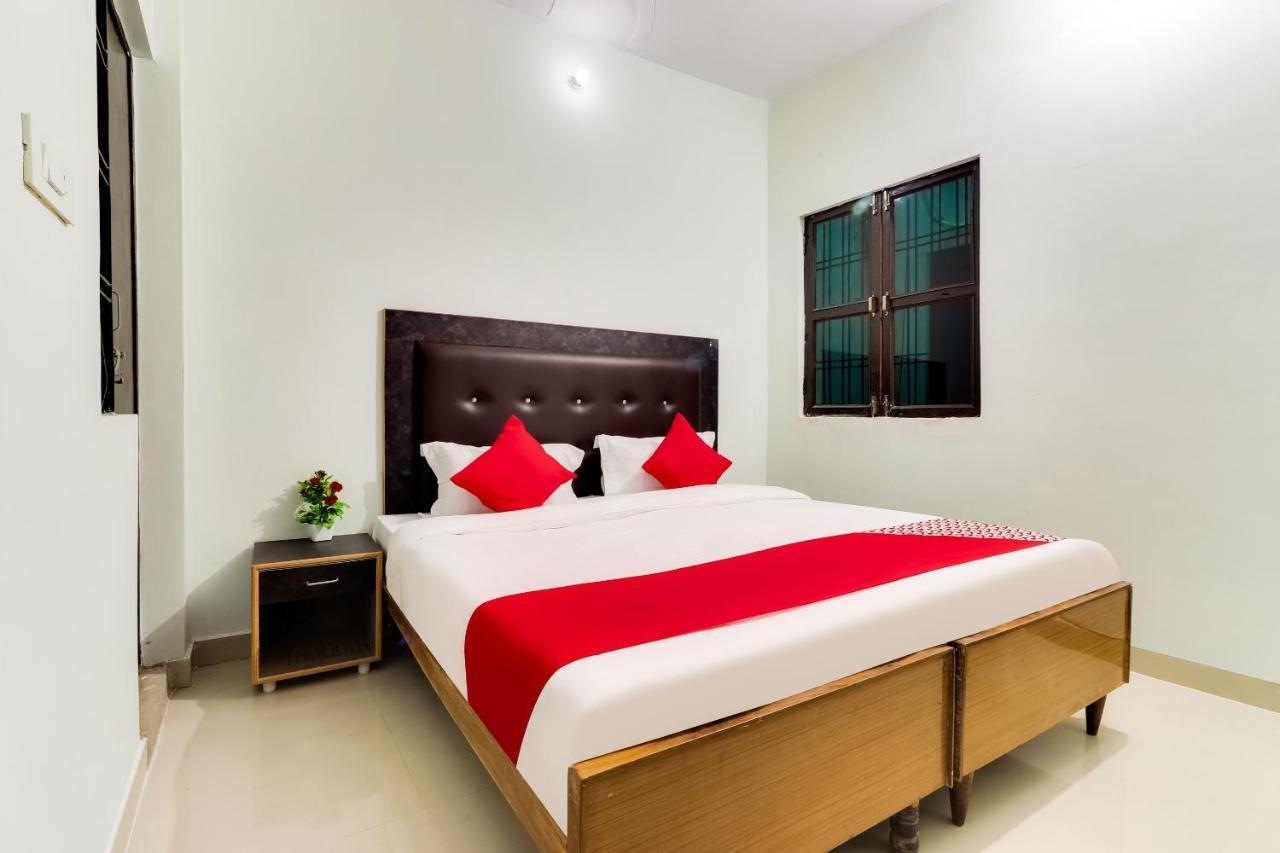 Hotel Collection O 45285 Ganpati 3*