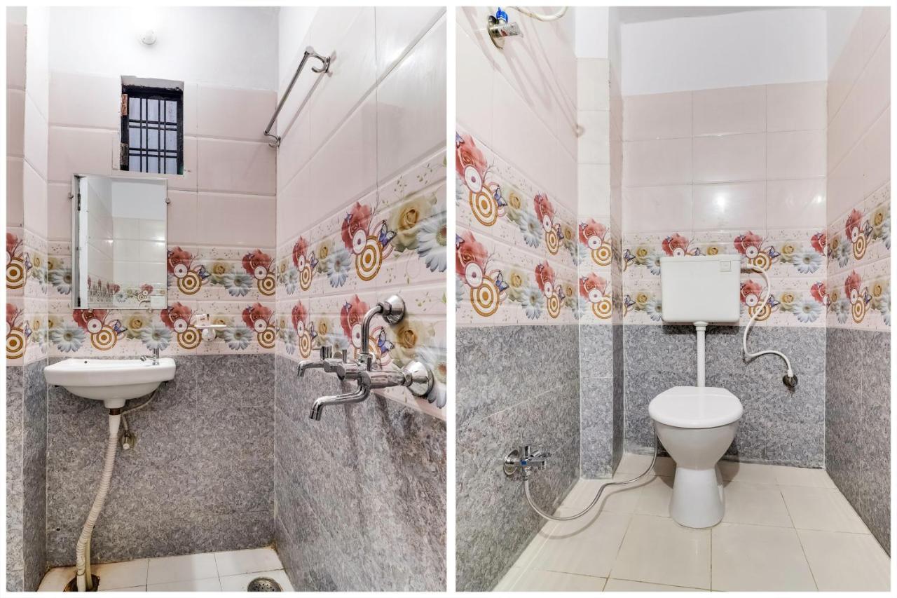 Collection O 45285 Ganpati Hotel 3*