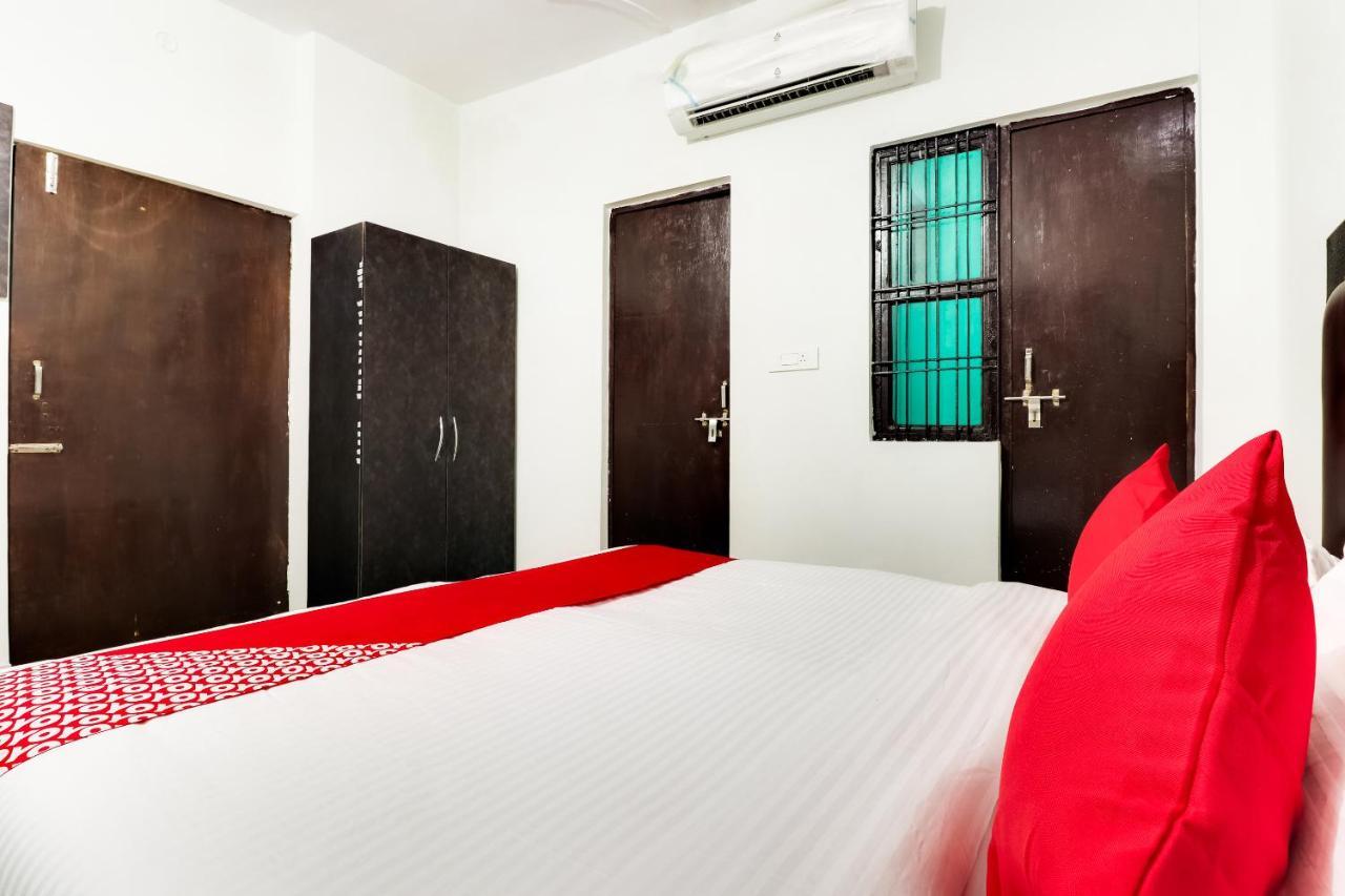 Hotel Collection O 45285 Ganpati 3*