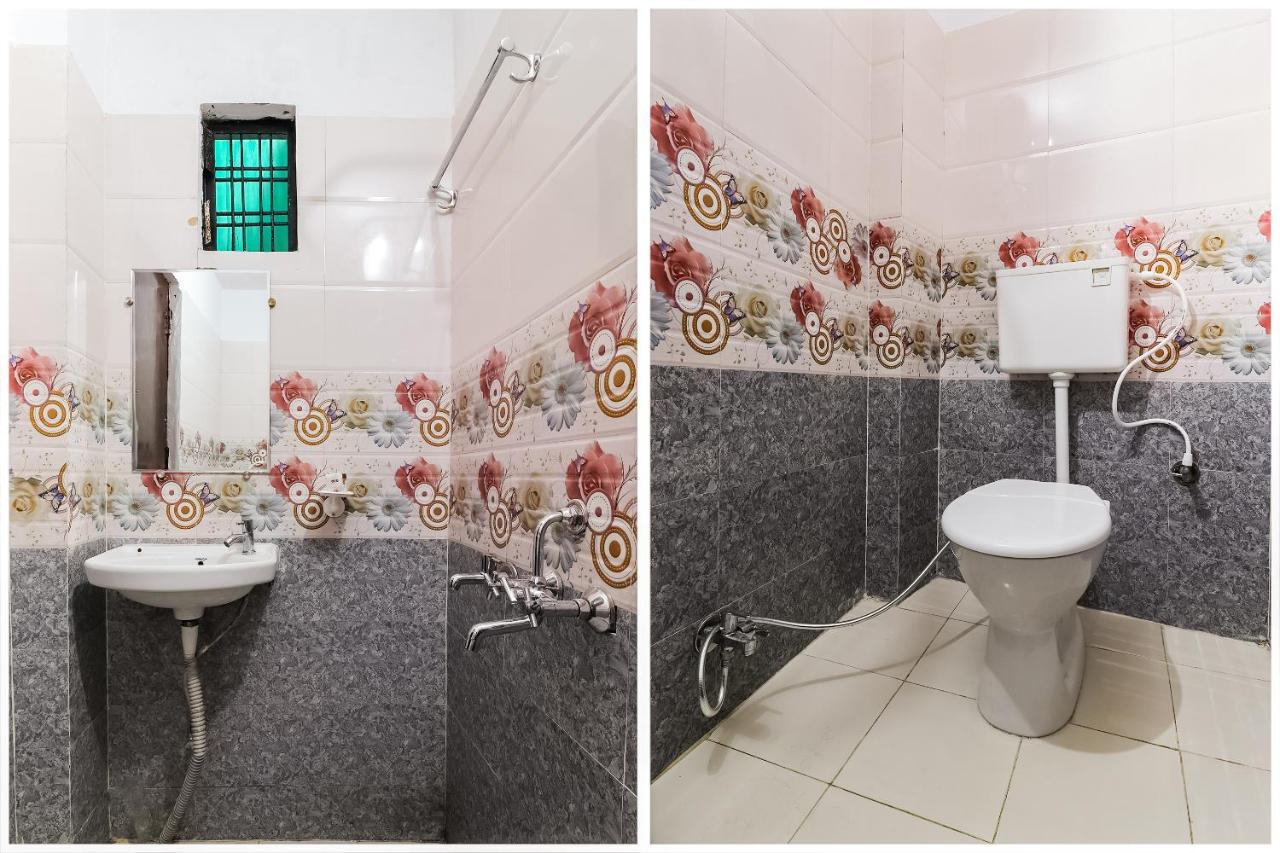 Hotel Collection O 45285 Ganpati Lucknow